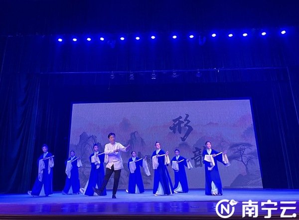 戏剧系 来源