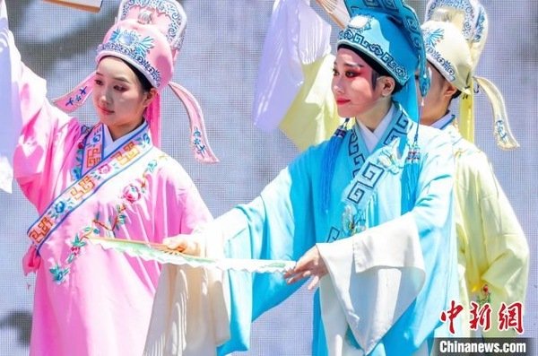 浙音青年戏剧周杭州举行 吸引40余名
