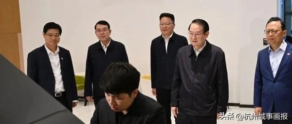 人民日报
