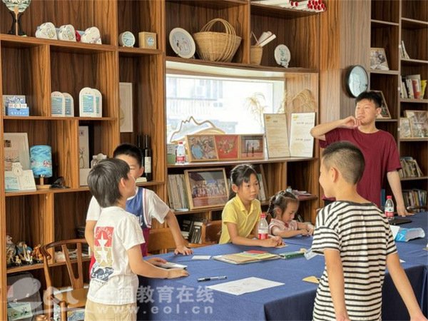 对照阅读创意点燃成长光