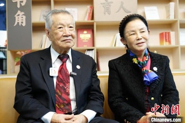 86岁华人“神探”李昌钰
