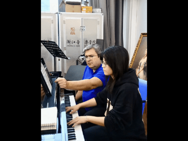 声乐歌剧系