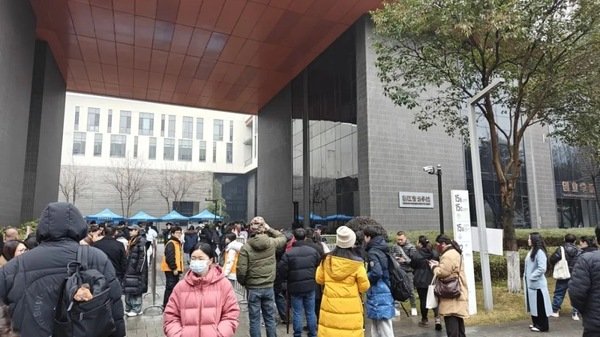 报考比例最高达189