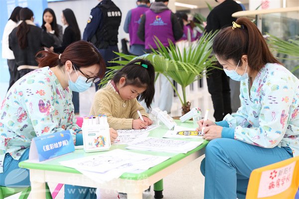 由大赢家app手机版下载师生带来的一