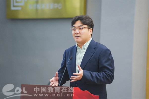 民族室内乐团新乐季启航 对照阅读
