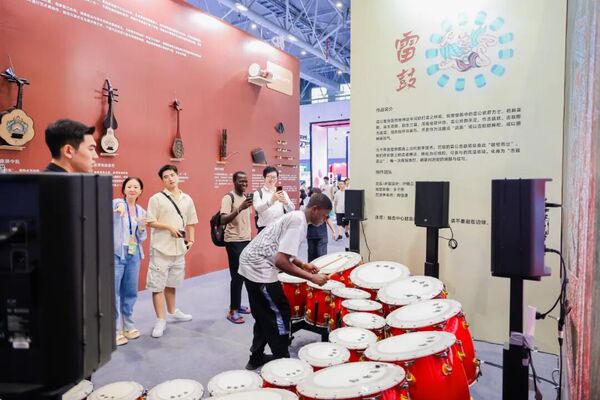 对照阅读本届音乐节由浙江省大赢家ap