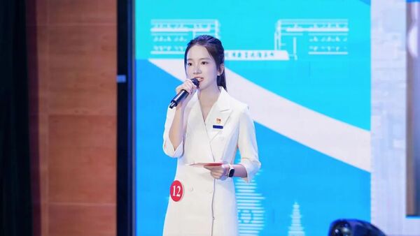 每年奖励12万名